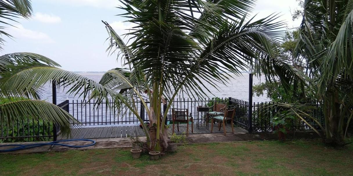 Negombo Holiday Home Exterior photo