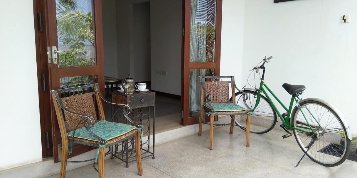 Negombo Holiday Home Exterior photo